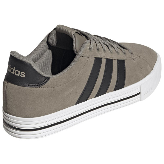 Adidas Daily 4.0